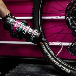 Muc-Off No Puncture Hassle Sealant - 1L -Topeakea Sport 91369306 xxl a2
