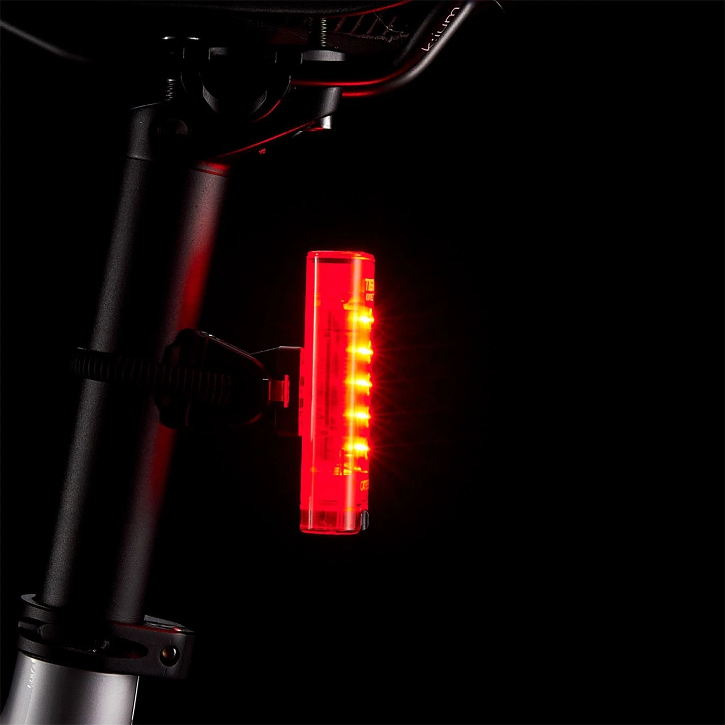 Cateye Tight Kinetic Rear Brake Light 6 Cateye Tight Kinetic Rear Brake Light - Image 4